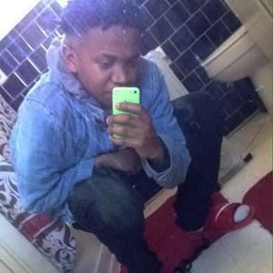 Meet your Posher, Ayo